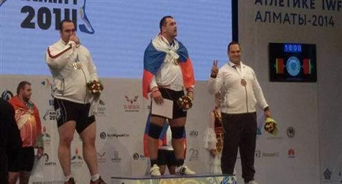 أبطال 2014 أعرفوهم (5).. محمد إحسان.. تحدى أقوى رجل في العالم..فحرم من الأولمبياد..وعاد بطلاً عالميا